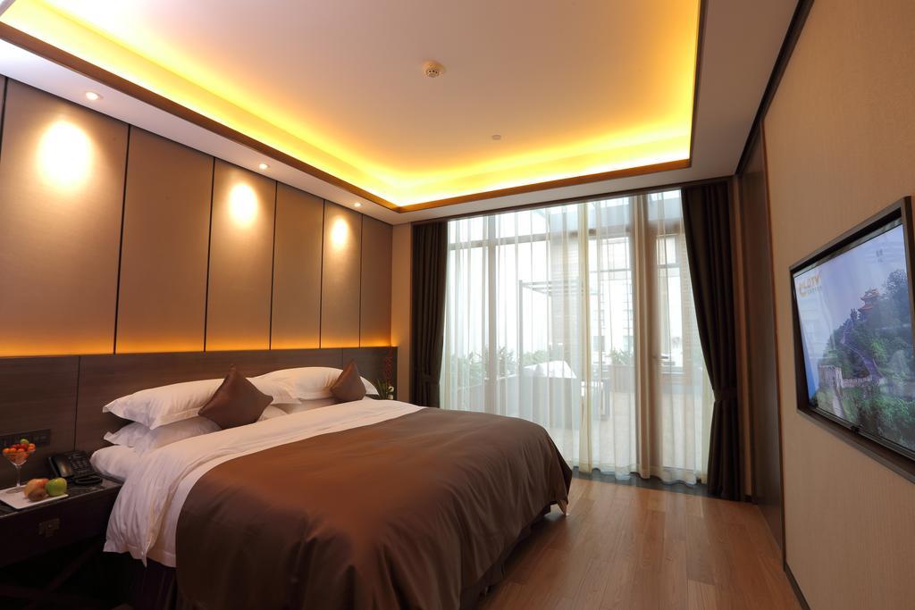 S&N Zhejiang Linhai International Hotel Værelse billede