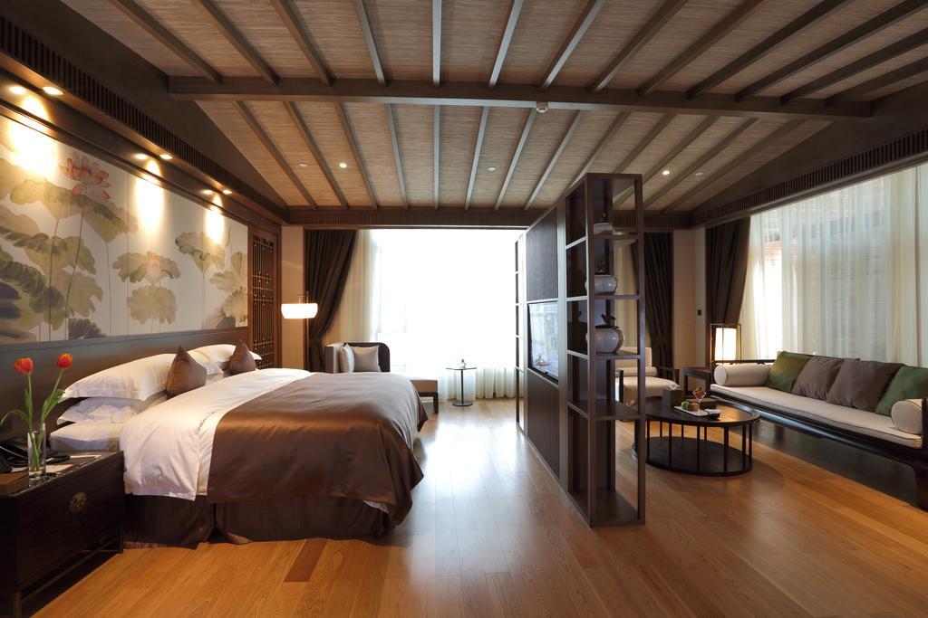 S&N Zhejiang Linhai International Hotel Værelse billede