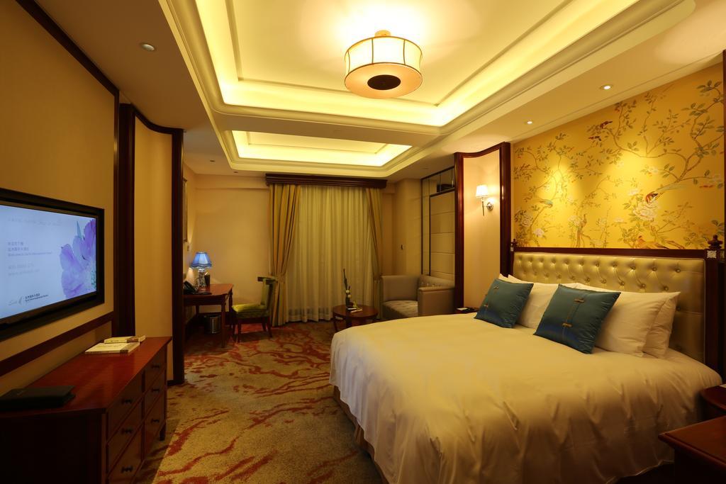 S&N Zhejiang Linhai International Hotel Værelse billede