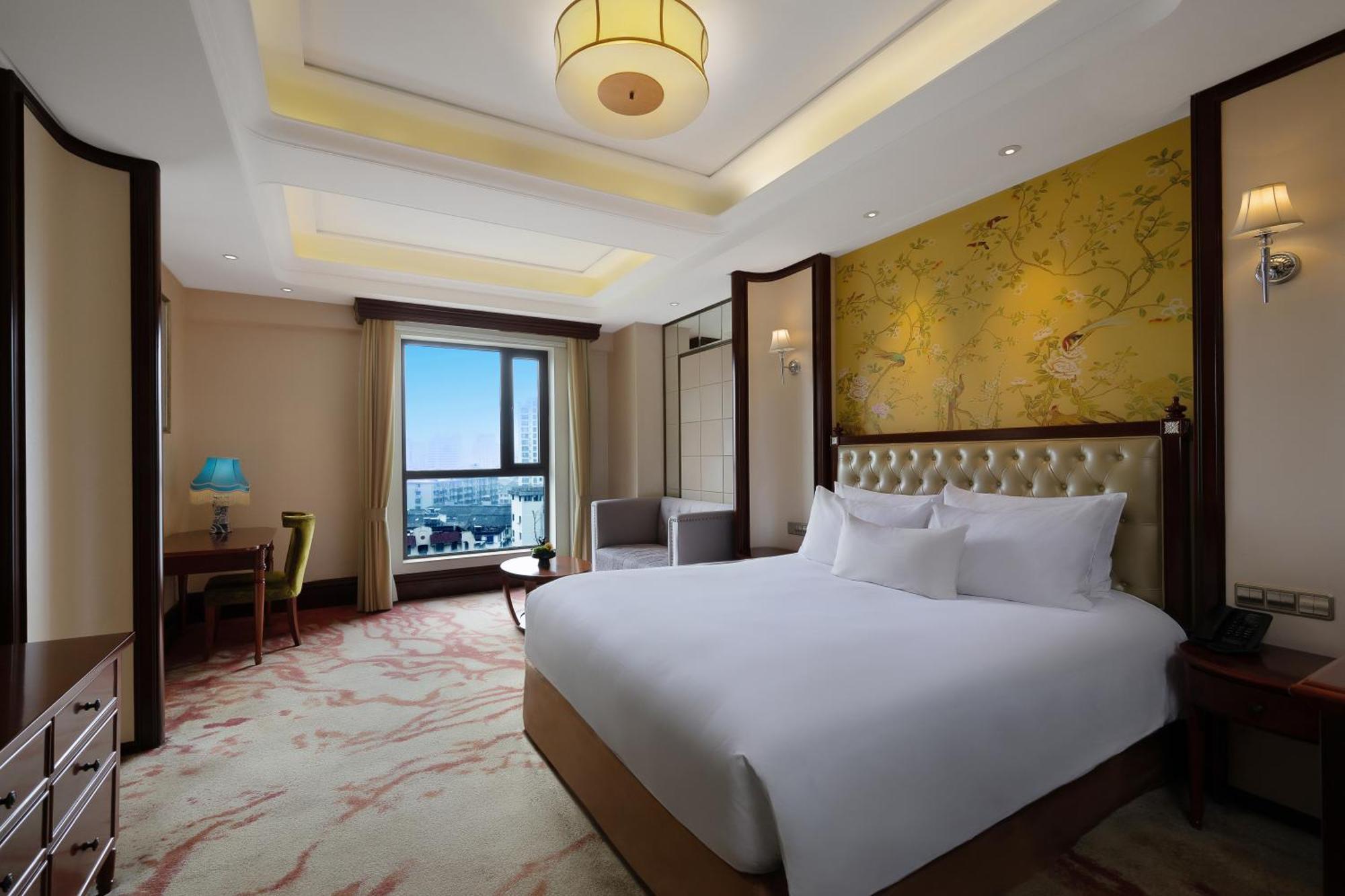 S&N Zhejiang Linhai International Hotel Eksteriør billede