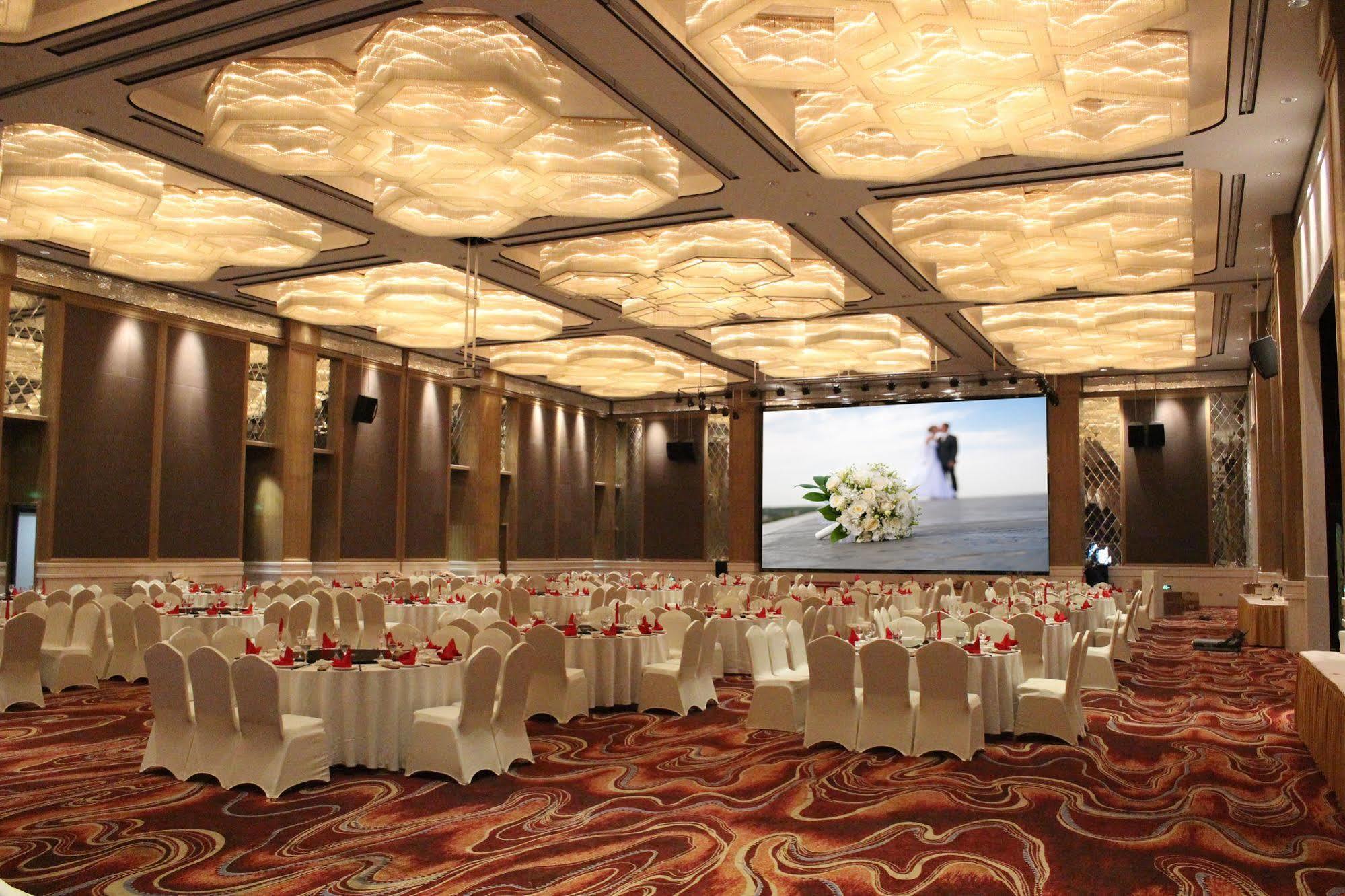 S&N Zhejiang Linhai International Hotel Eksteriør billede