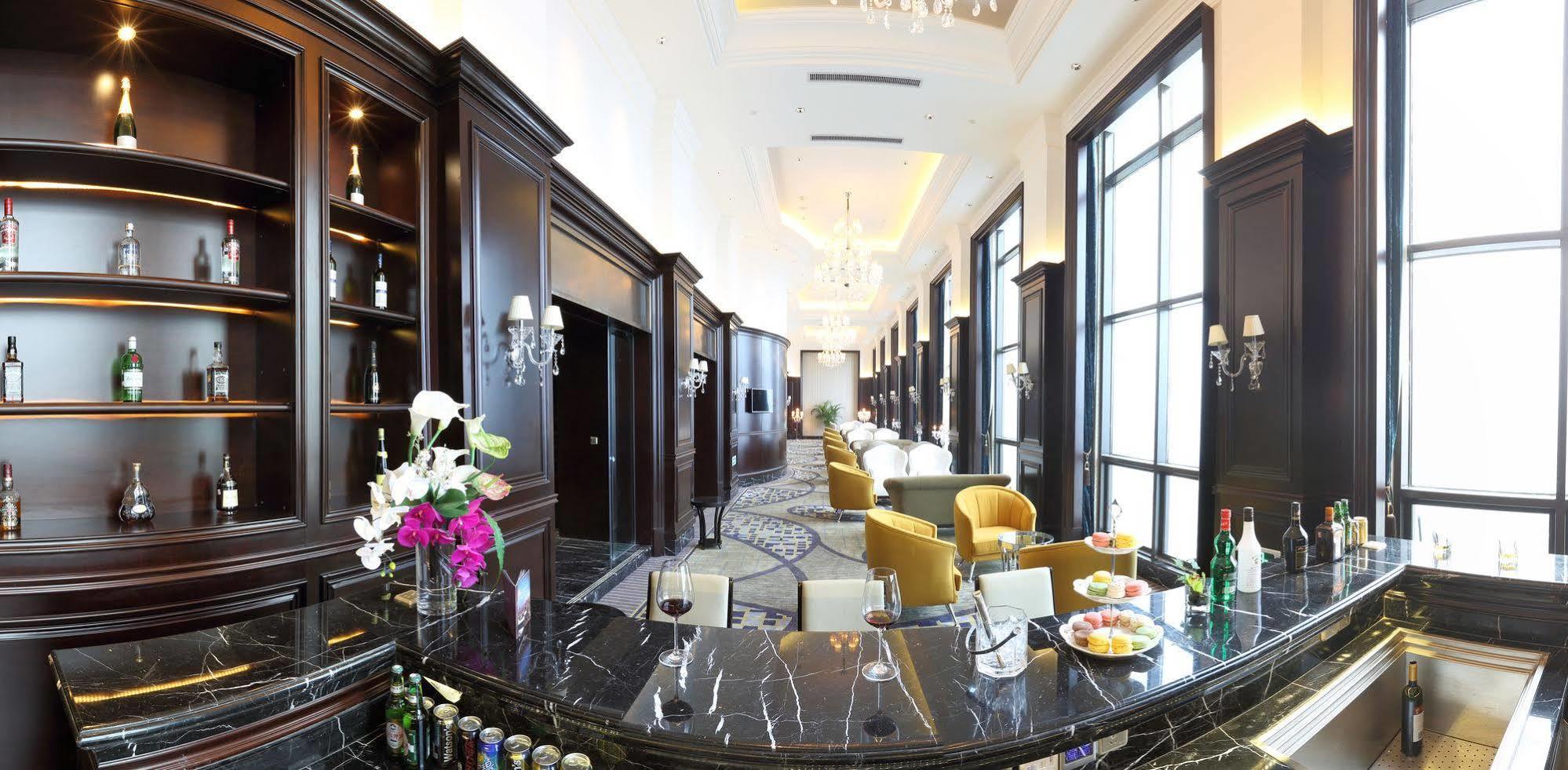 S&N Zhejiang Linhai International Hotel Eksteriør billede